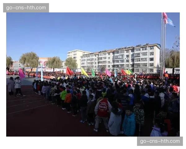 特写：里尔俱乐部社区项目走进当地小学，普及足球运动