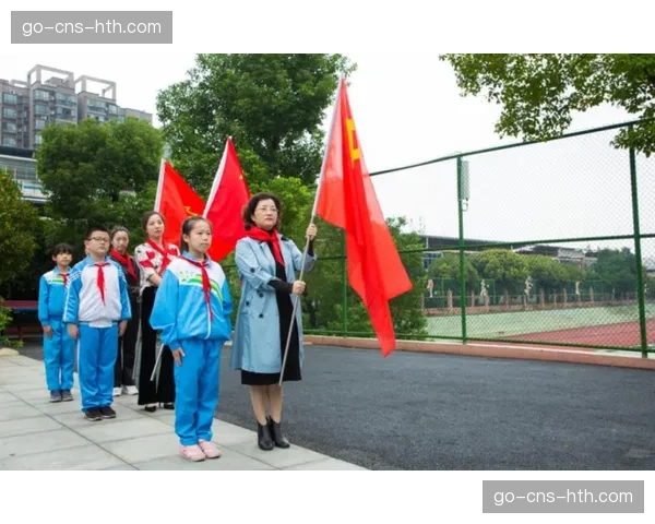 国王队主场为当地小学教师举办特别致敬仪式